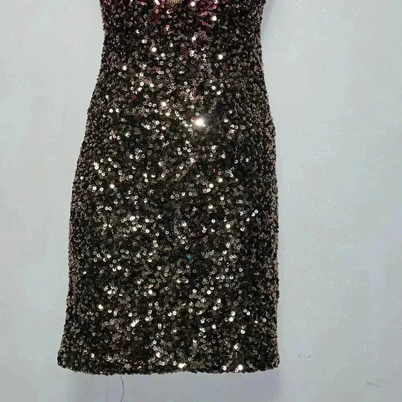 B.Smart /Red Sequins Juniors Dress-Size 1 - Picture 3 of 6